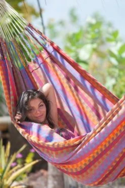 La Siesta Carolina 2 Persoons Hangmat - Flowers -Bo-Camp || Intex || Outwell Verkoopwinkel 900 598 cah16 2 carolina flowers cotton double classic hammock image 05